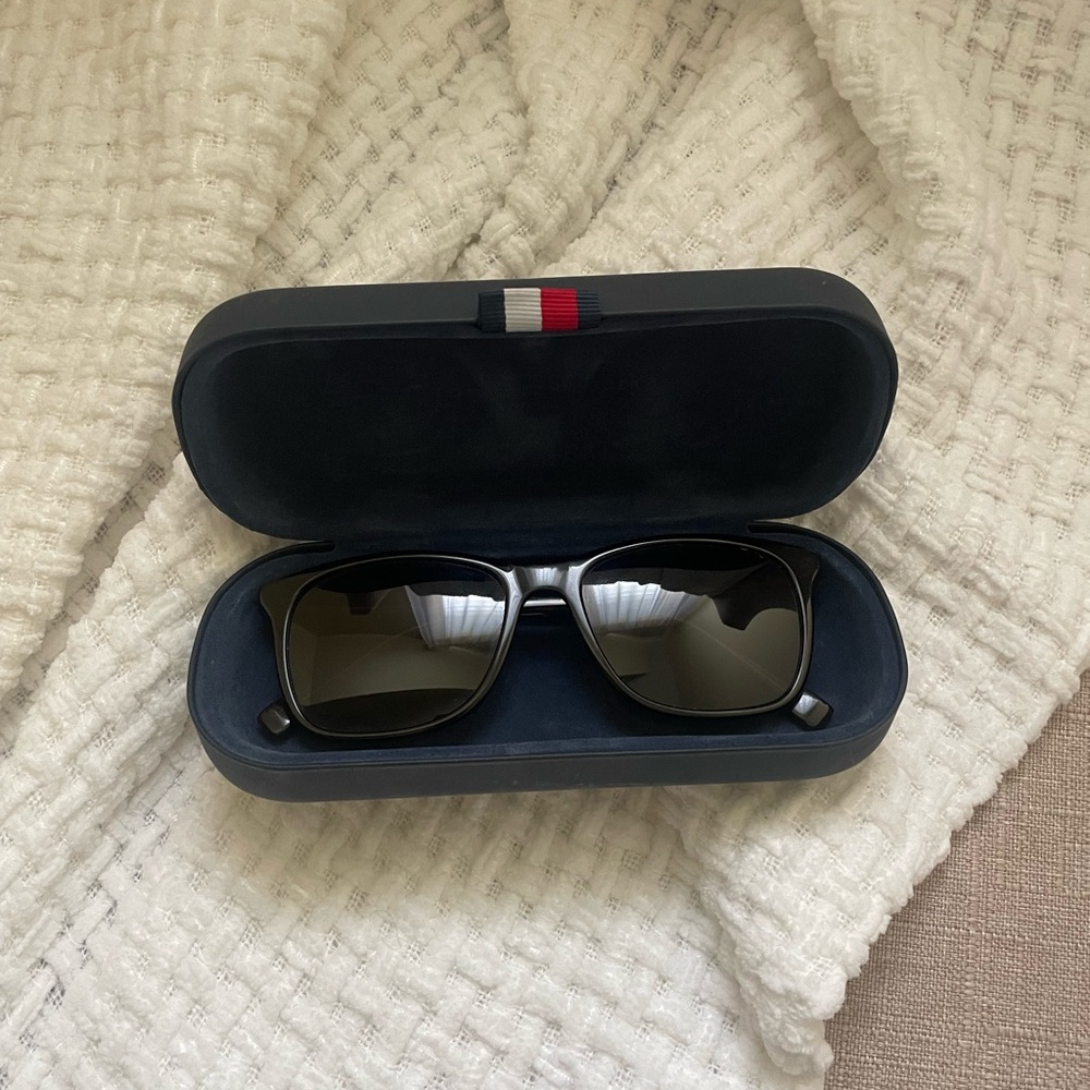 Tommy Hilfiger TH 1449/S Rectangular Unisex Tortoise Sunglasses